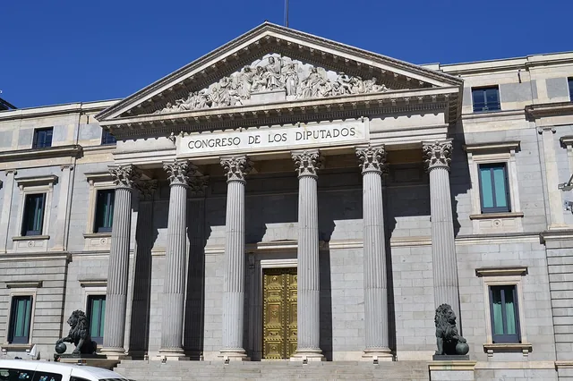 Fachada del Congreso de los Diputados en Madrid, fotografiada en 2016.
